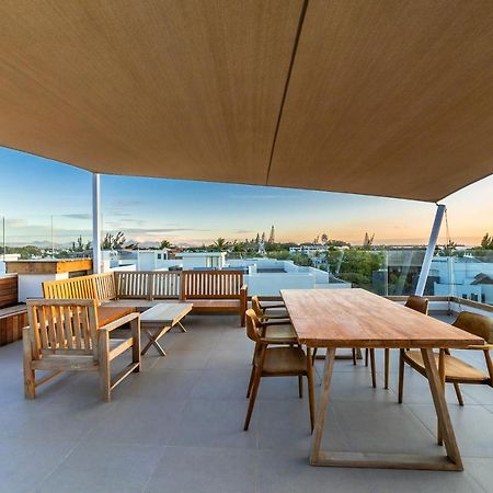 Penthouse 13 - One Bay Residence With Private Rooftop Terrace And Dip In Pool Pereybere Beach Eksteriør billede