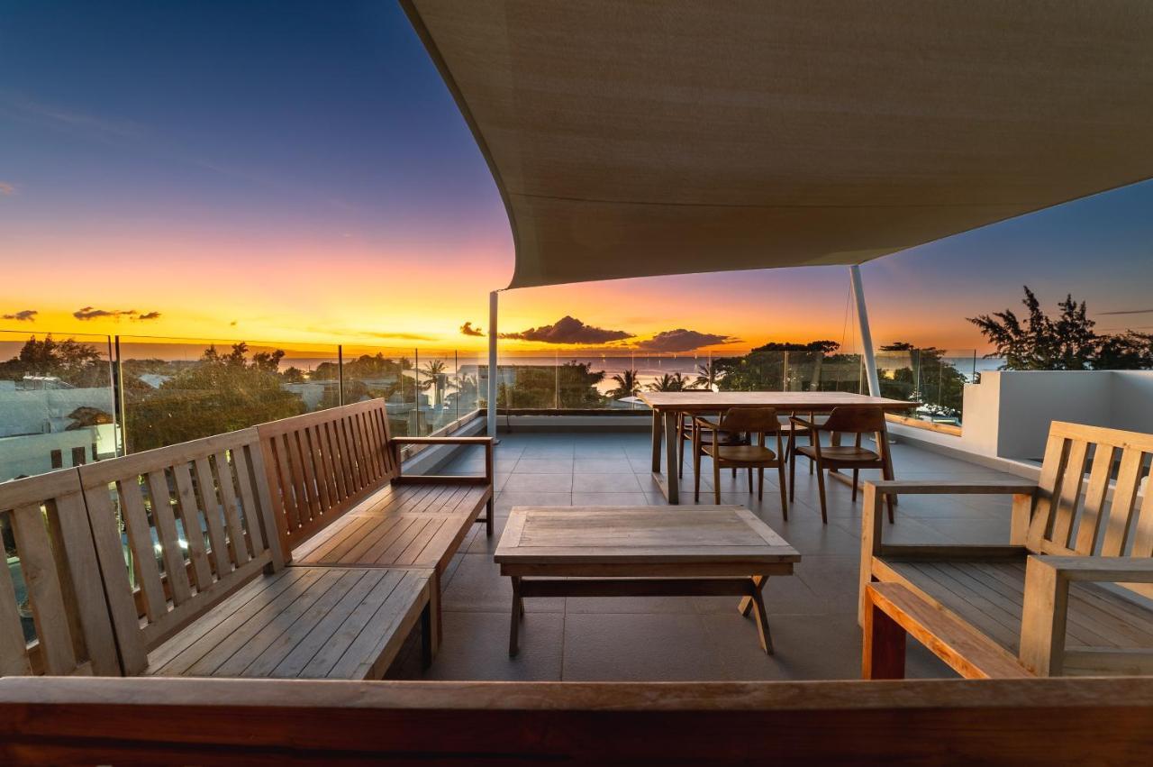 Penthouse 13 - One Bay Residence With Private Rooftop Terrace And Dip In Pool Pereybere Beach Eksteriør billede